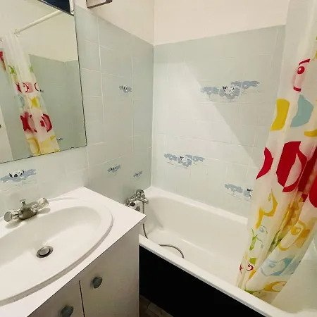 Studio Cap D'agde, 2 Pieces, 5 Personnes - Fr-1-723-53 아파트 *